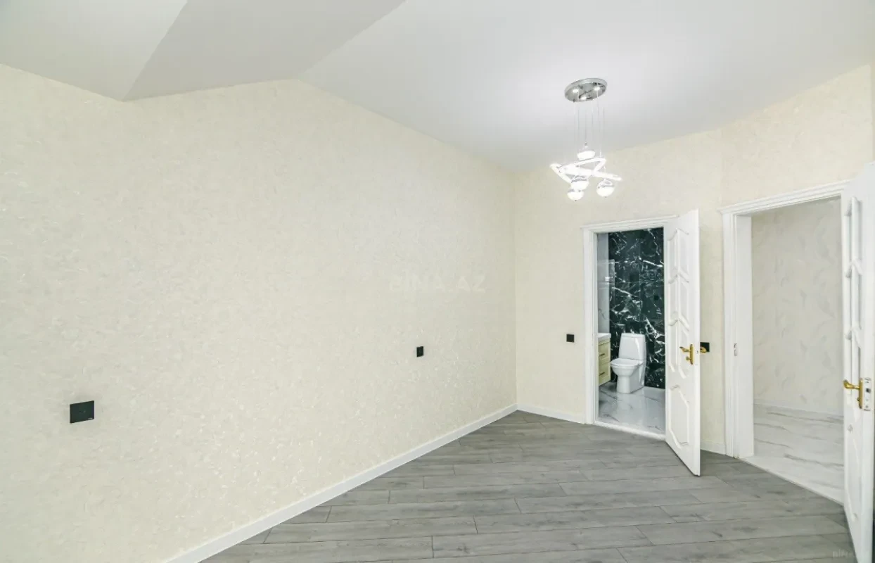 Satılır 3 otaqlı mənzil 120 m²