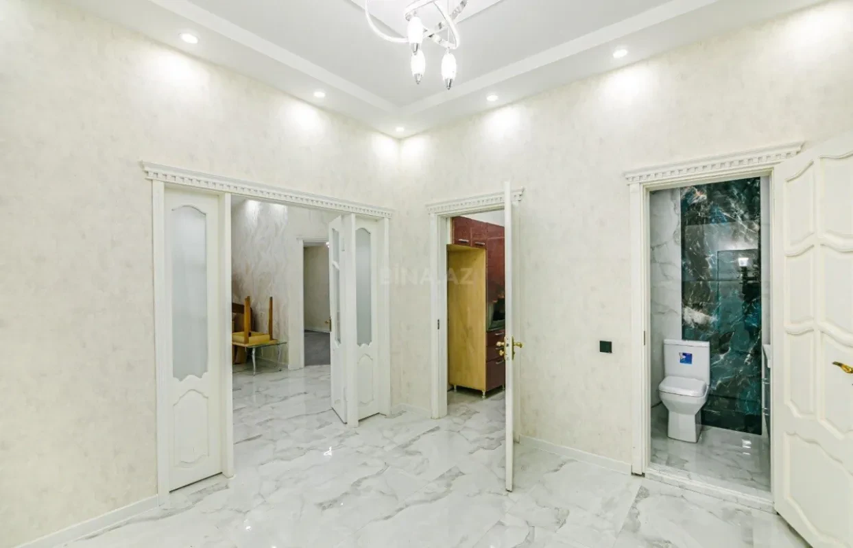 Satılır 3 otaqlı mənzil 120 m²