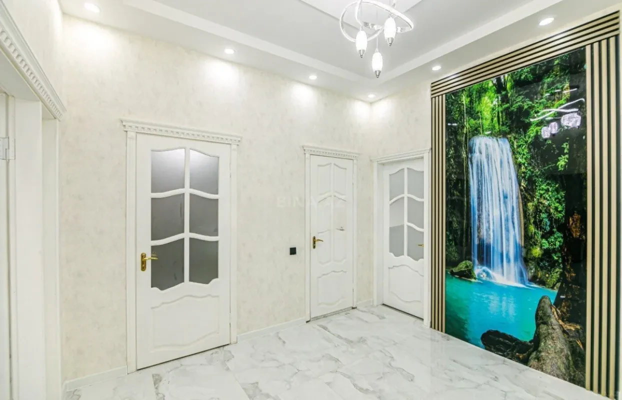 Satılır 3 otaqlı mənzil 120 m²
