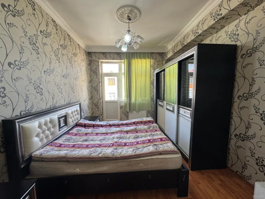 Satılır 3 otaqlı mənzil 75 m²