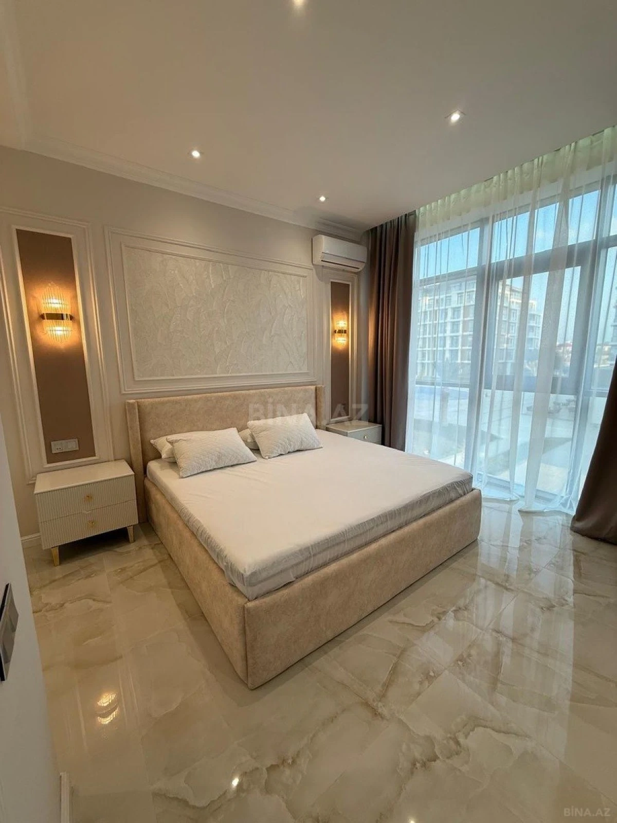 Kirayə verilir 2 otaqlı mənzil 72 m²