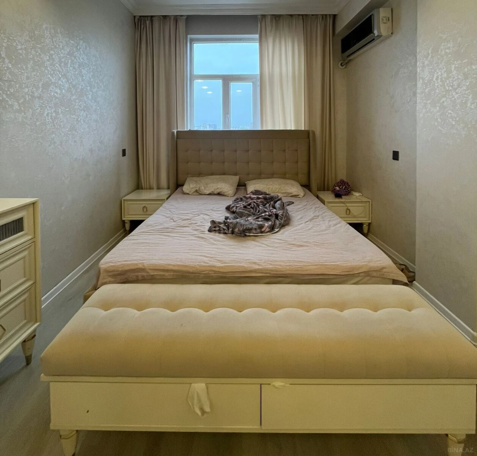 Satılır 3 otaqlı mənzil 90 m²