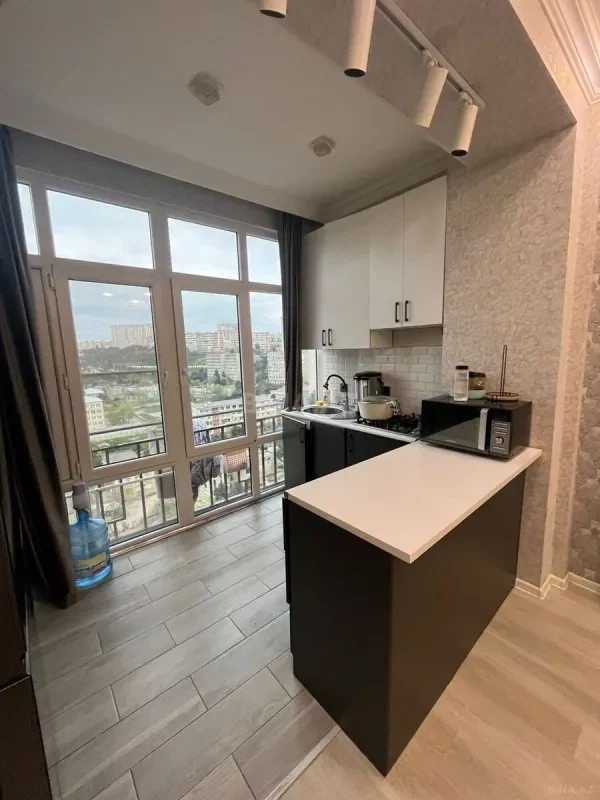 Satılır 3 otaqlı mənzil 90 m²
