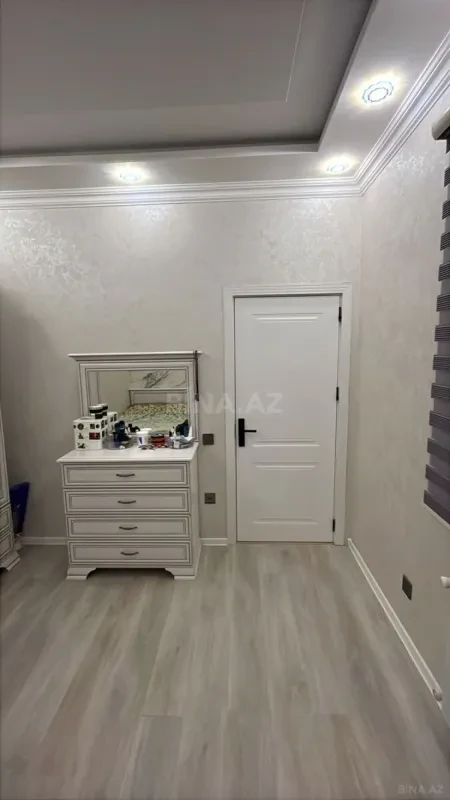 Satılır 3 otaqlı mənzil 90 m²