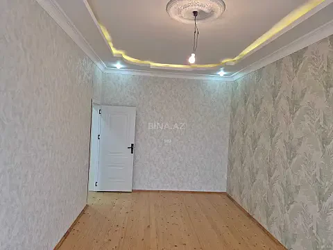 Satılır 4 otaqlı həyət evi 1.5 m²