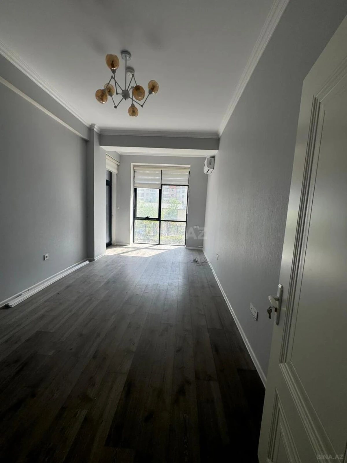 Kirayə verilir 2 otaqlı ofis 63 m²