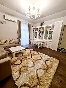 Kirayə verilir 2 otaqlı mənzil 60 m² — Bakı, Nərimanov 2 otaq 60.00 m²