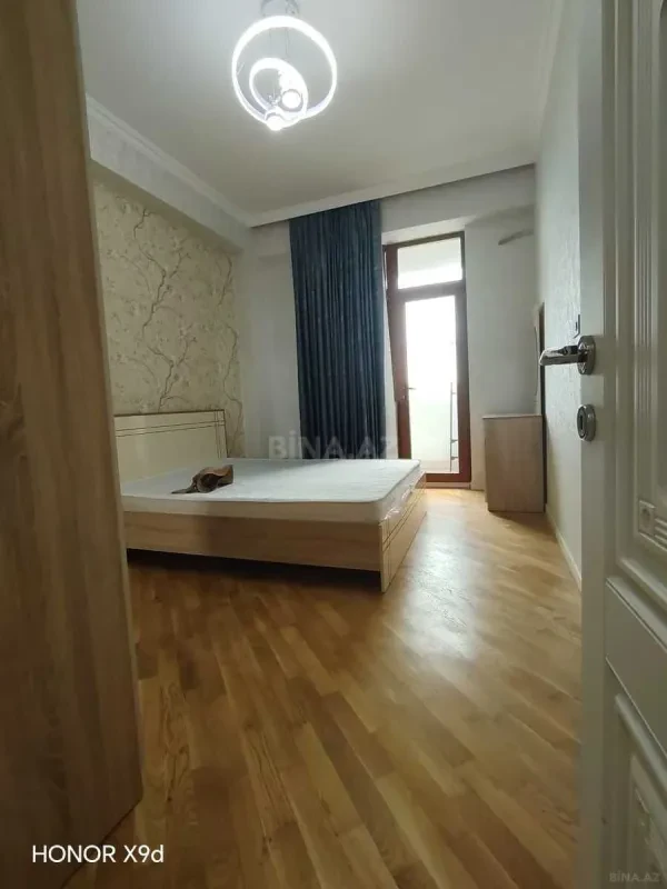 Kirayə verilir 2 otaqlı mənzil 55 m²
