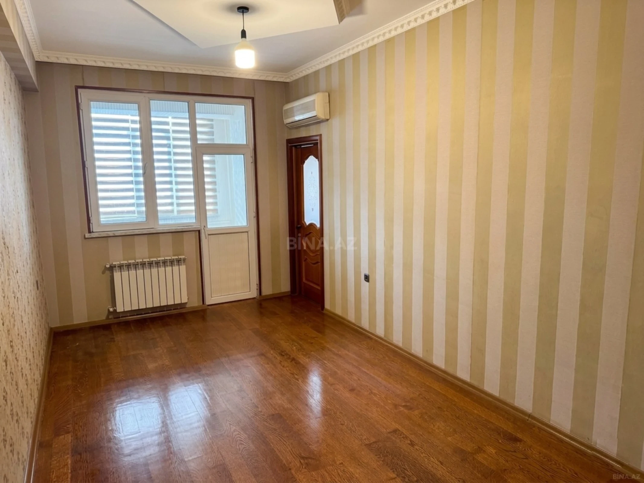 Satılır 3 otaqlı mənzil 70 m²