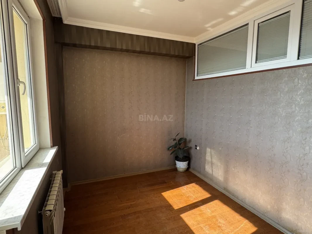 Satılır 3 otaqlı mənzil 70 m²