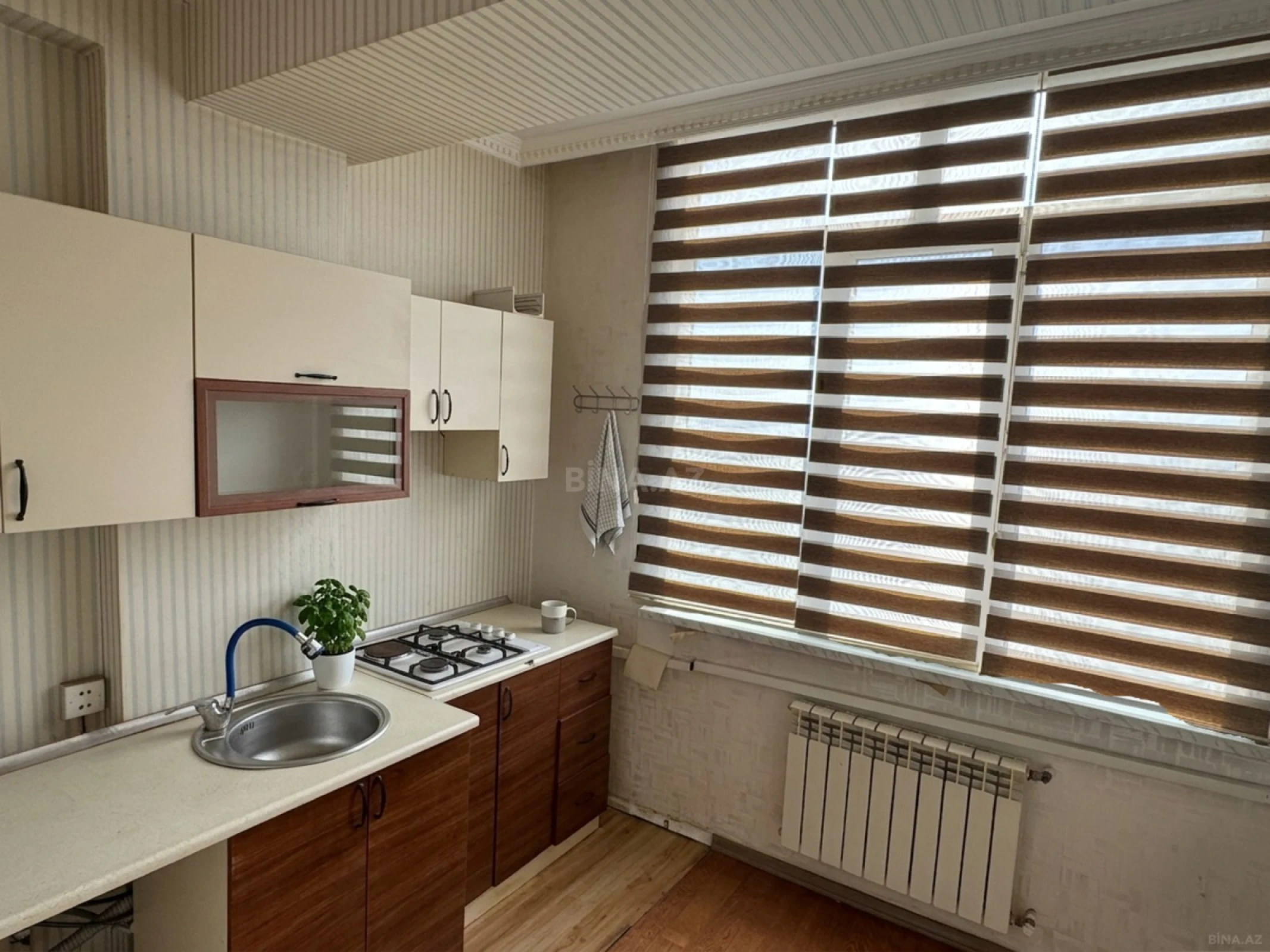 Satılır 3 otaqlı mənzil 70 m²