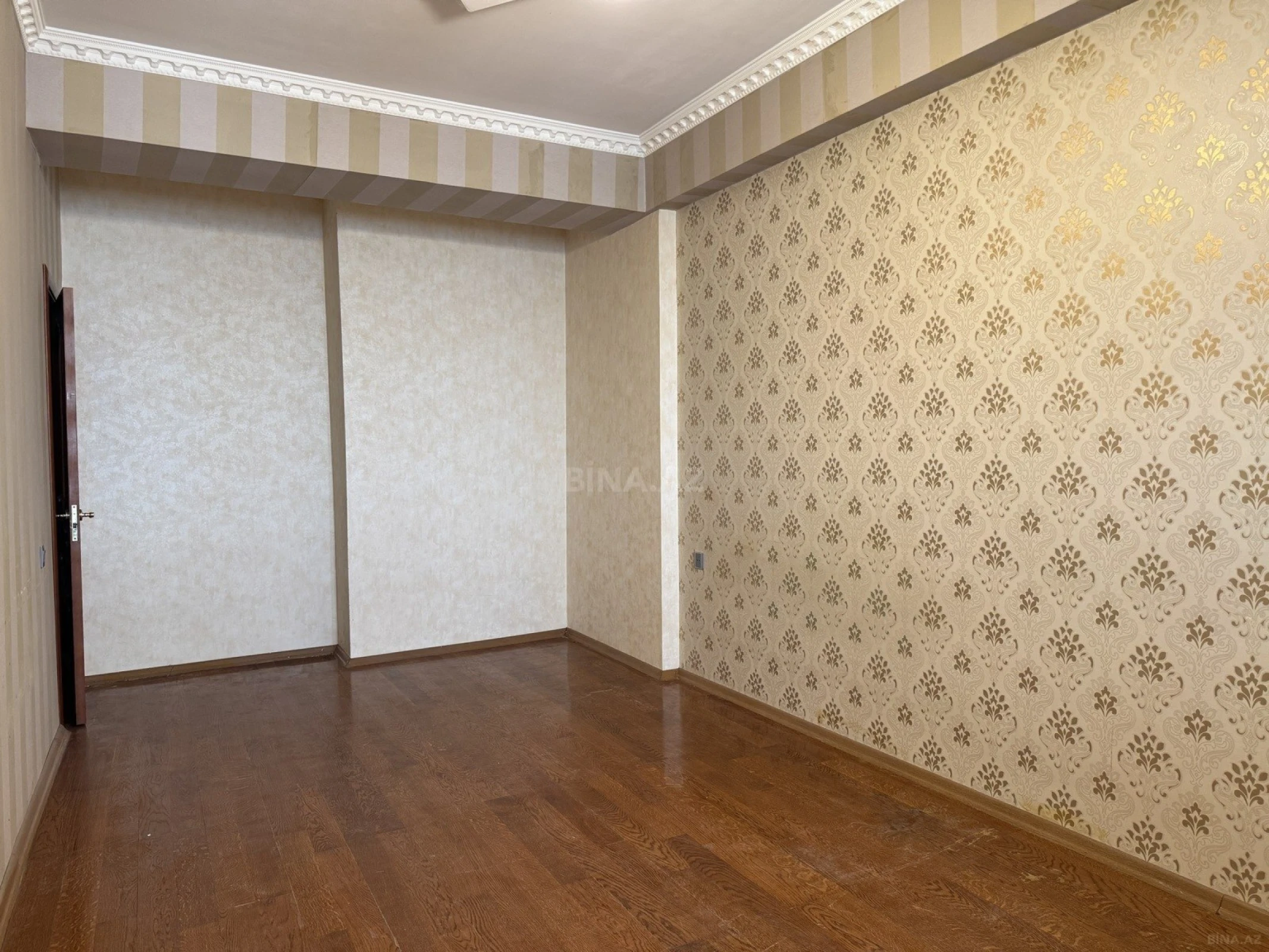 Satılır 3 otaqlı mənzil 70 m²