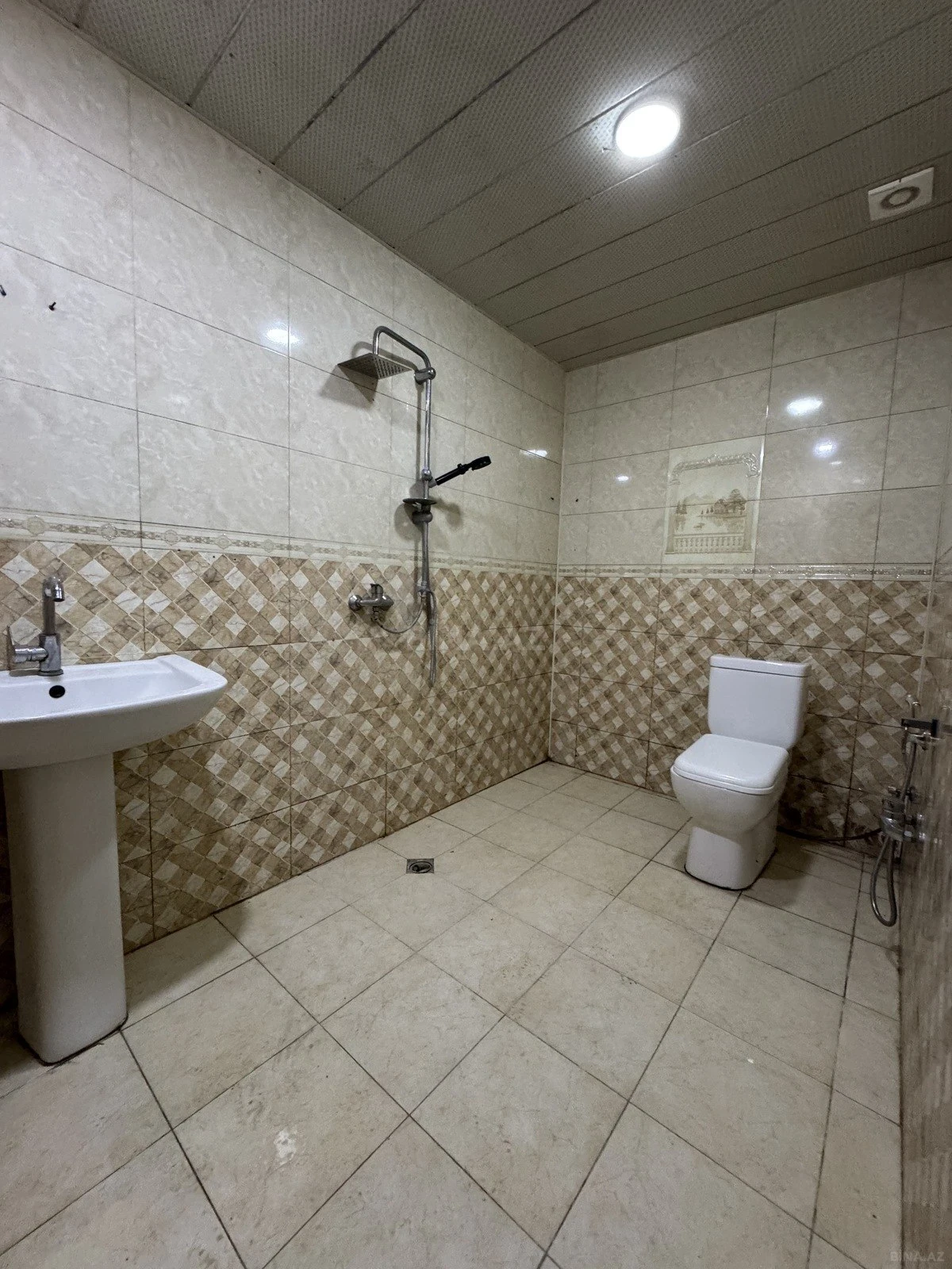 Satılır 3 otaqlı mənzil 70 m²