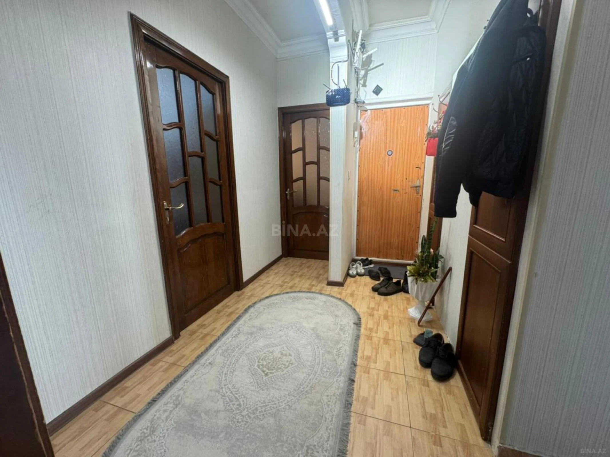 Satılır 4 otaqlı mənzil 100 m²