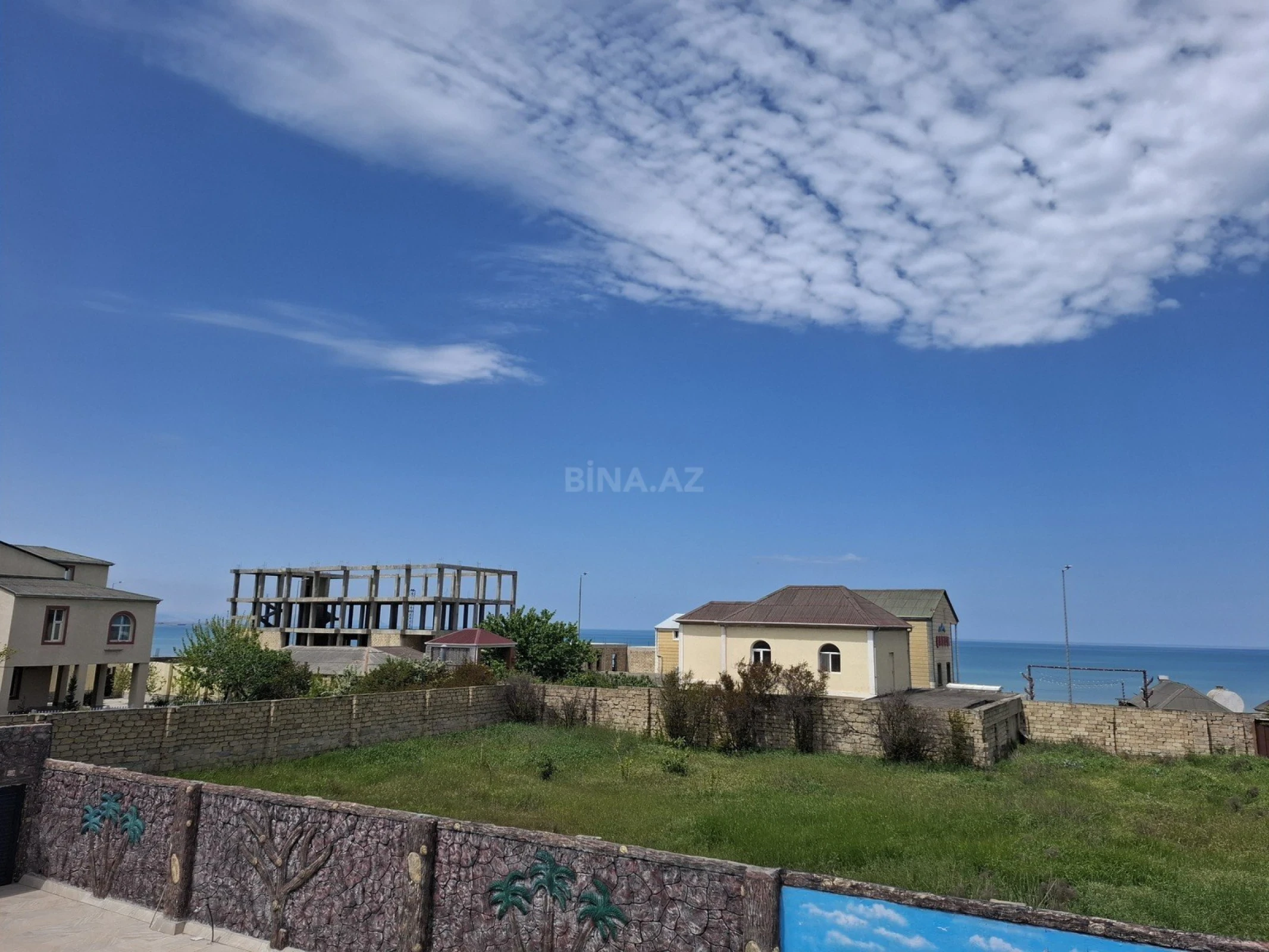 Satılır 7 otaqlı həyət evi 260 m²