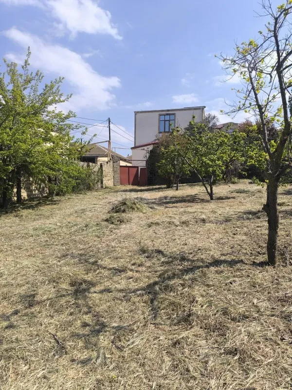 Satılır torpaq sahəsi 2 m²