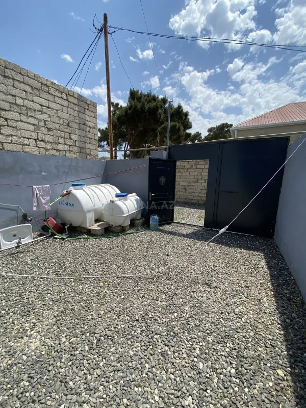 Satılır 2 otaqlı həyət evi 60 m²