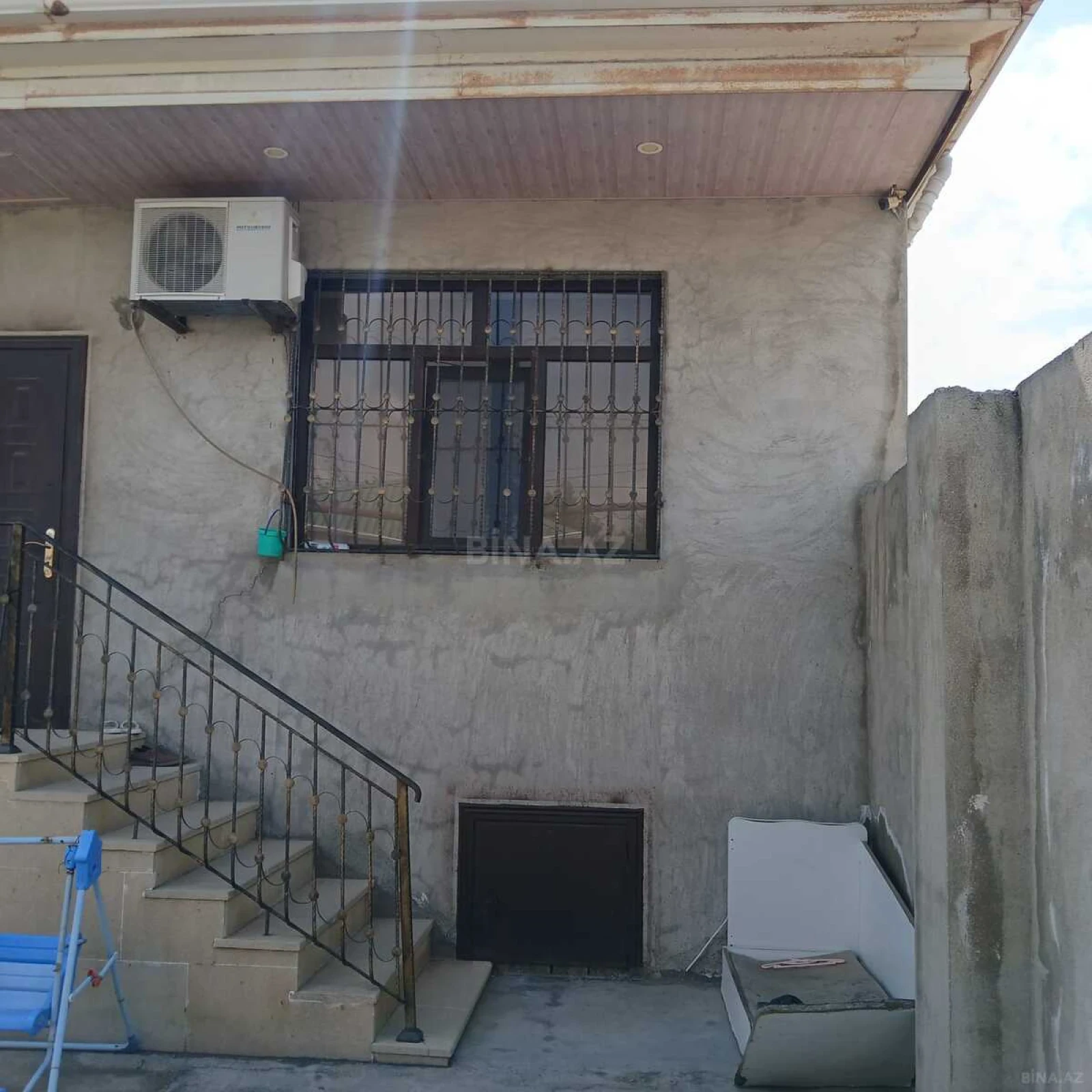 Satılır 3 otaqlı həyət evi 100 m²
