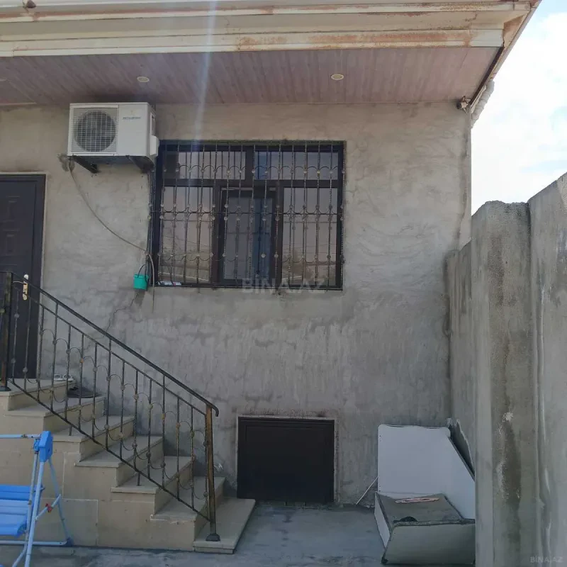 Satılır 3 otaqlı həyət evi 100 m²