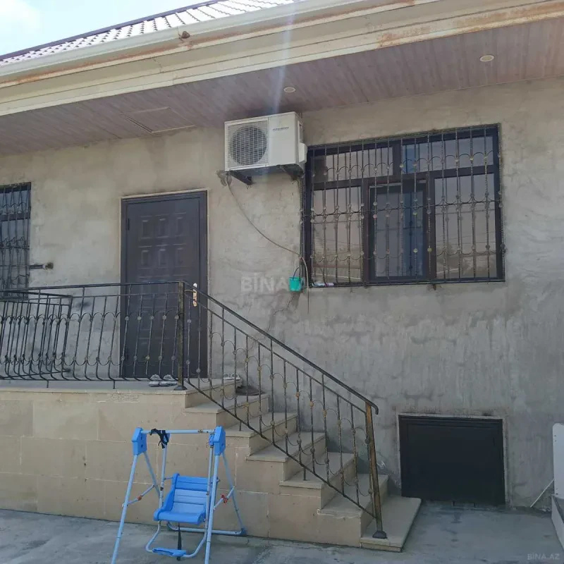 Satılır 3 otaqlı həyət evi 100 m²