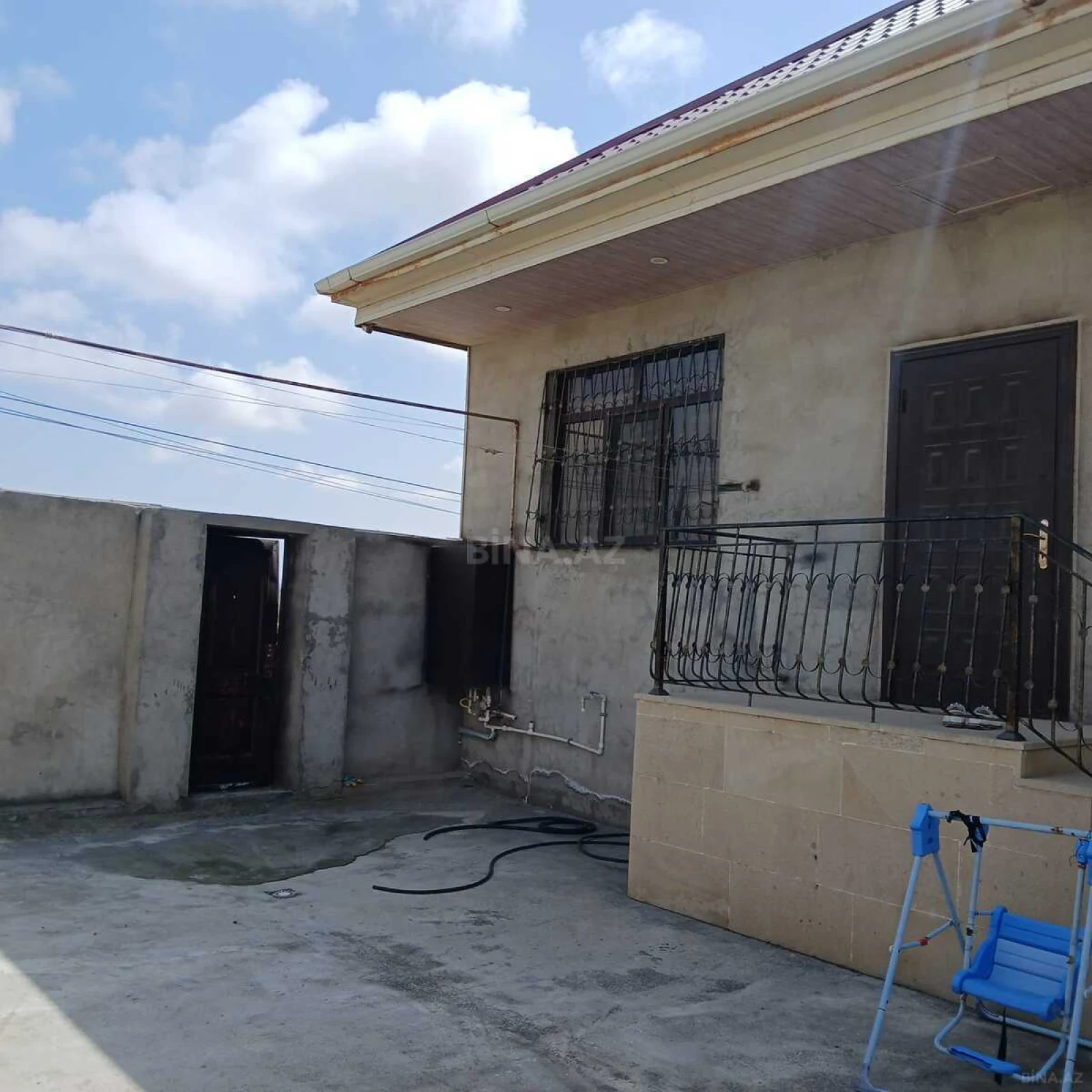 Satılır 3 otaqlı həyət evi 100 m²