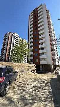 Satılır 3 otaqlı mənzil 120 m² — Bakı 3 otaq 120.00 m²