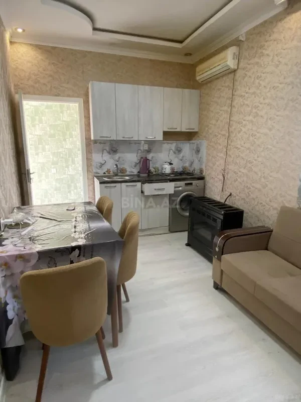 Kirayə verilir 2 otaqlı həyət evi 42 m²