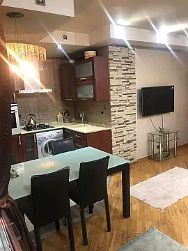 Kirayə verilir 3 otaqlı mənzil 65 m²