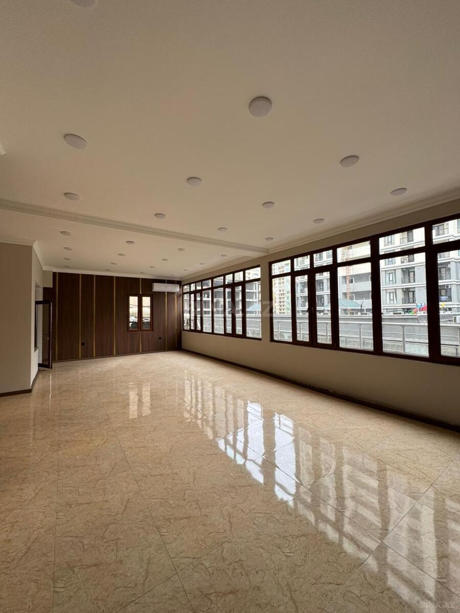 Satılır 15 otaqlı ofis 550 m² — Bakı, Nərimanov 15 otaq 550.00 m²