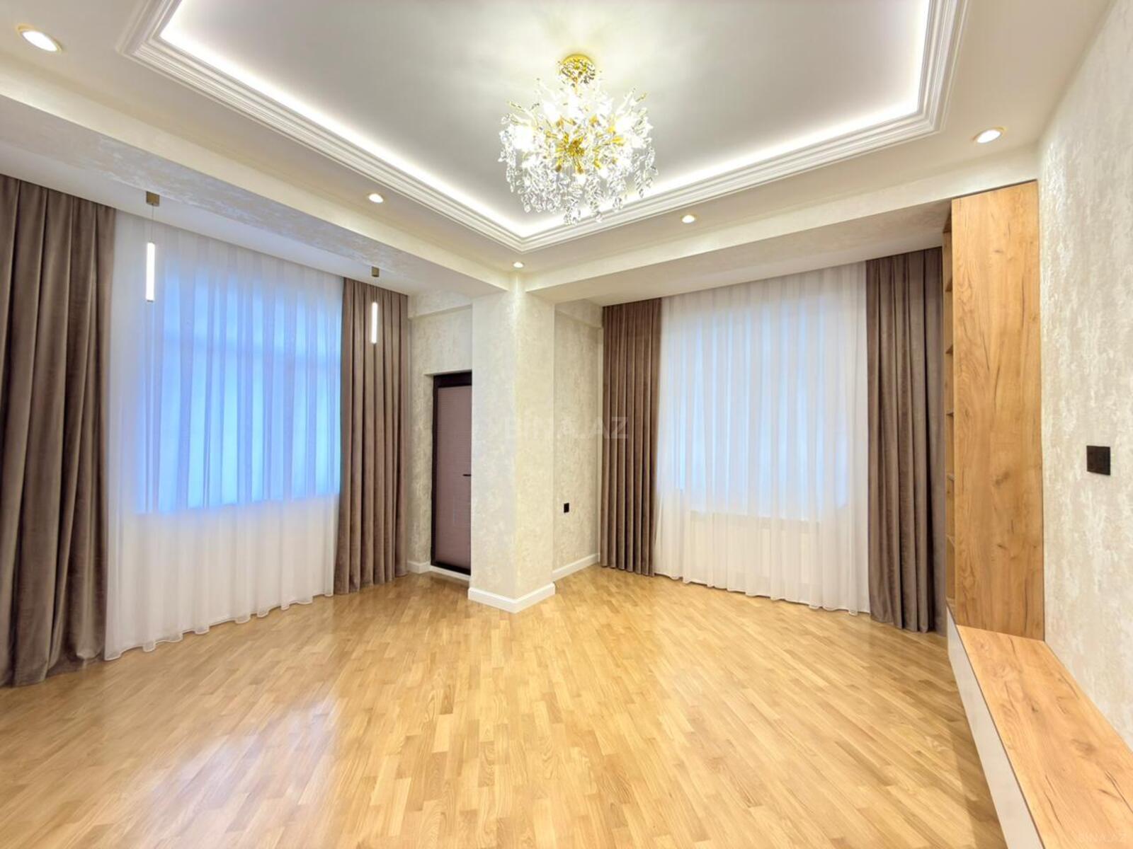 Satılır 3 otaqlı mənzil 105 m² — Bakı 3 otaq 105.00 m²