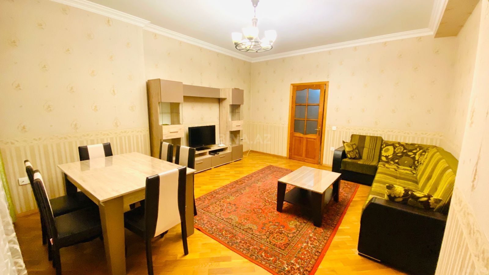 Kirayə verilir 2 otaqlı mənzil 90 m² — Bakı 2 otaq 90.00 m²