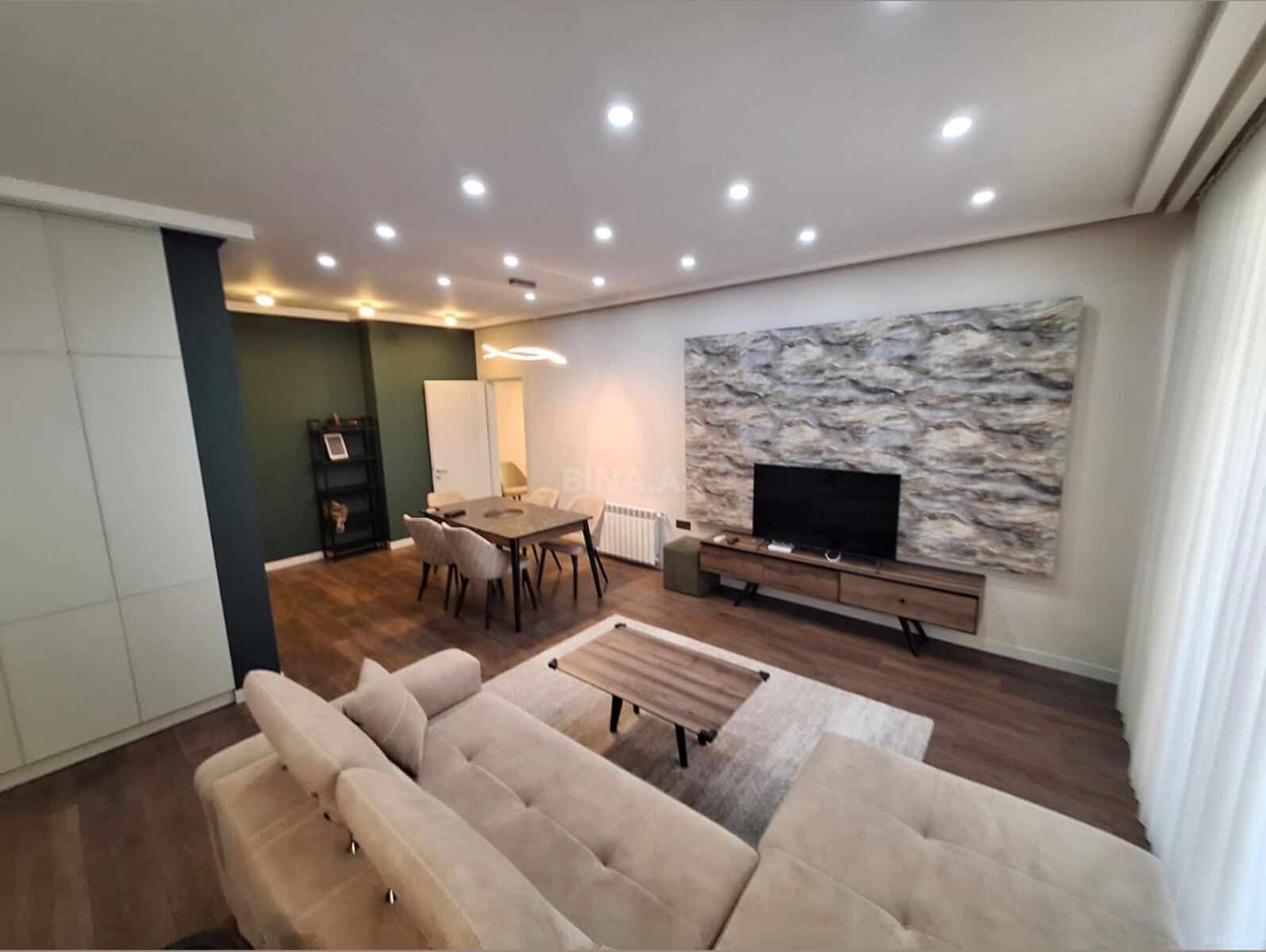 Kirayə verilir 3 otaqlı mənzil 140 m² — Bakı 3 otaq 140.00 m²