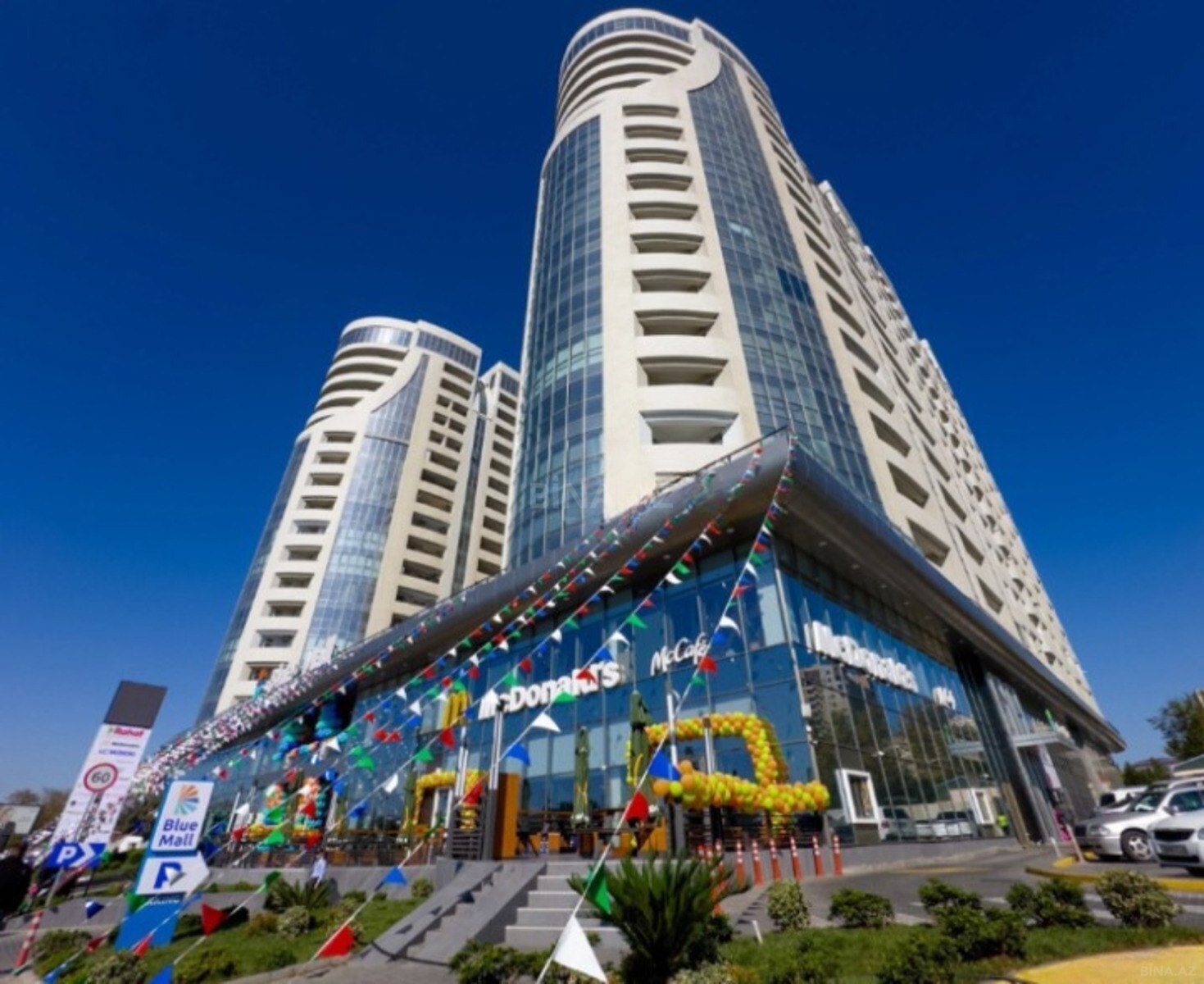 Satılır 4 otaqlı mənzil 200 m² — Bakı 4 otaq 200.00 m²
