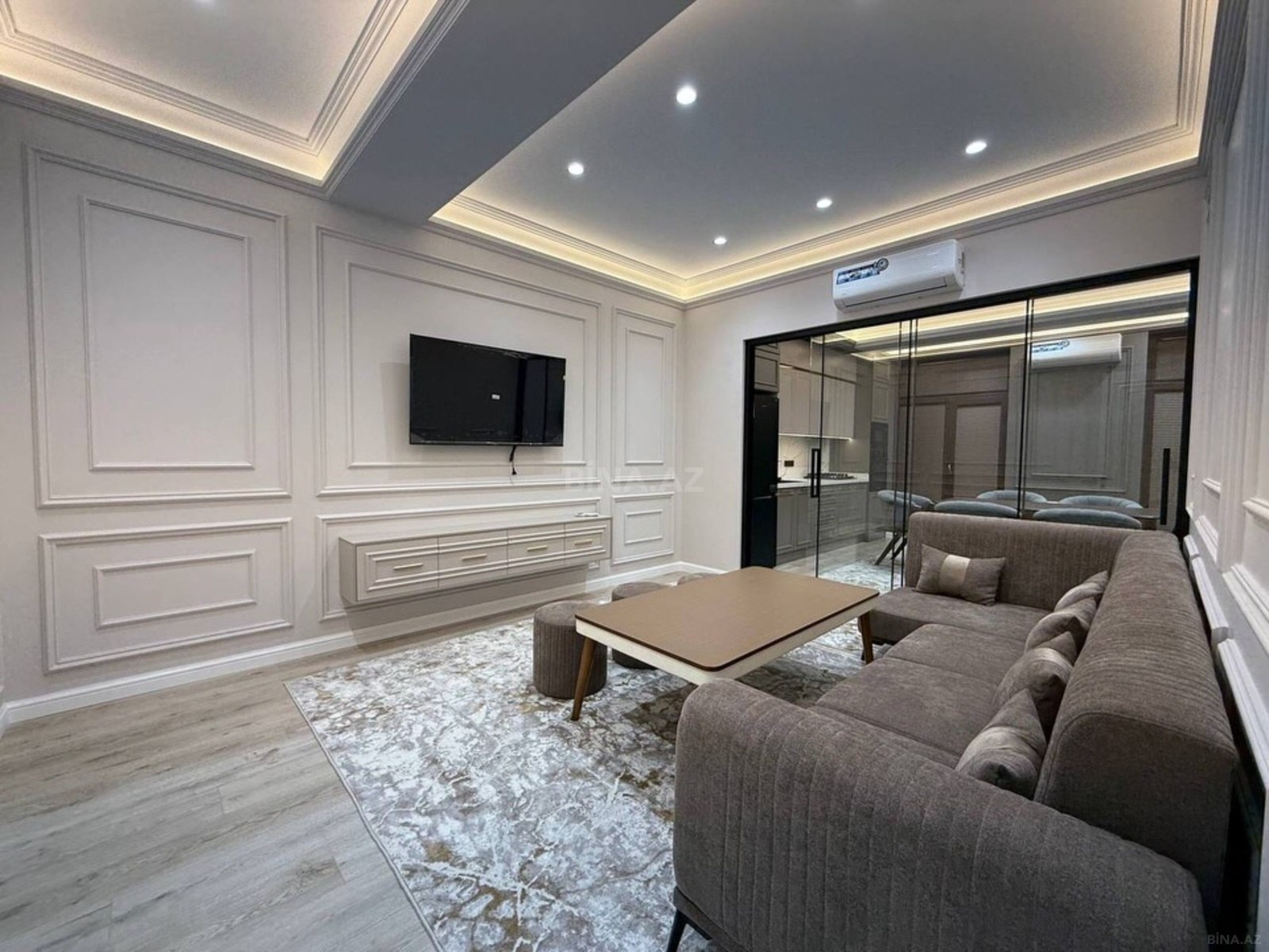 Kirayə verilir 3 otaqlı mənzil 130 m² — Bakı 3 otaq 130.00 m²