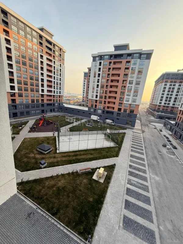 Kirayə verilir 3 otaqlı mənzil 86 m²