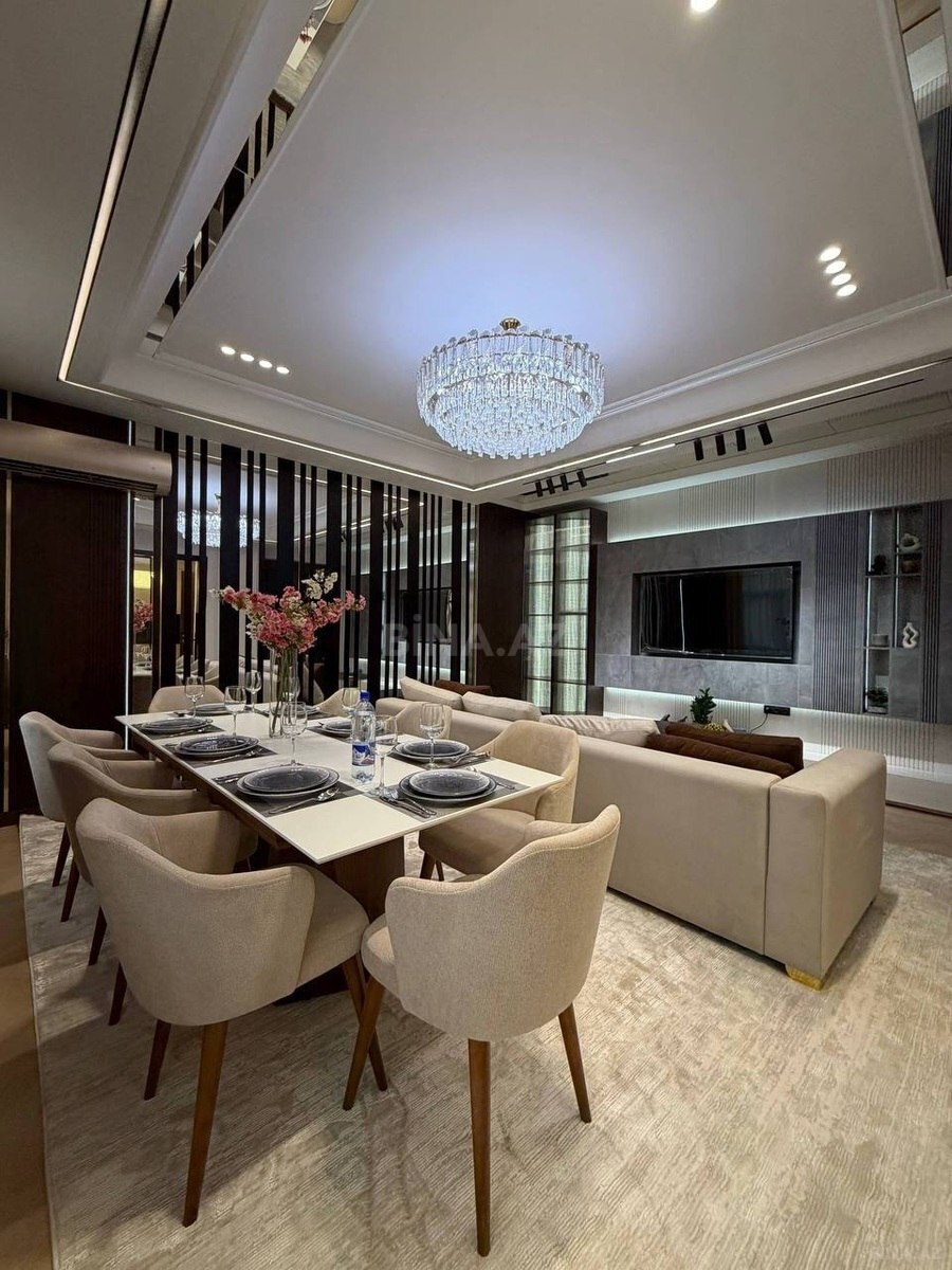 Kirayə verilir 3 otaqlı mənzil 140 m² — Bakı 3 otaq 140.00 m²