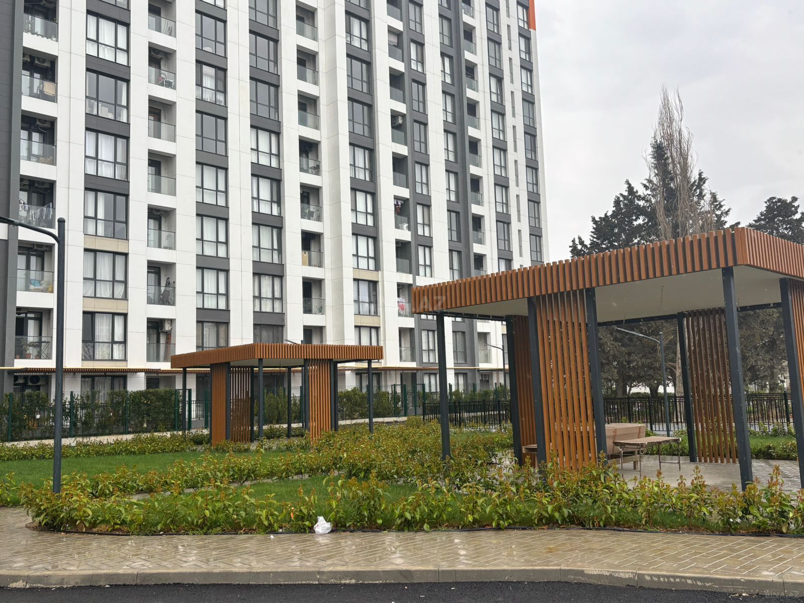 Kirayə verilir 3 otaqlı mənzil 90 m² — Bakı, İnşaatçılar 3 otaq 90.00 m²