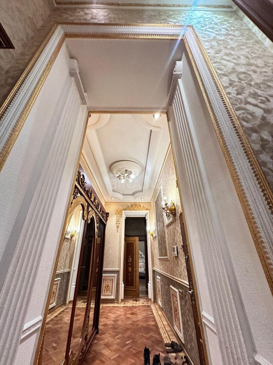 Kirayə verilir 5 otaqlı mənzil 300 m² — Bakı, Sahil qəs. 5 otaq 300.00 m²