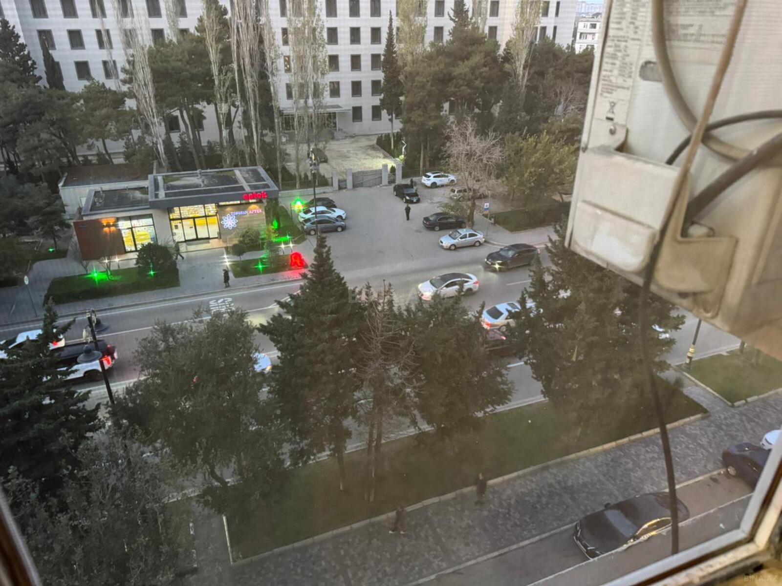 Satılır 2 otaqlı mənzil 68 m² — Bakı 2 otaq 68.00 m²