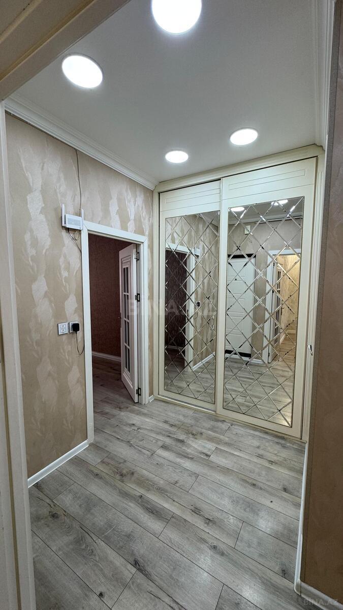 Kirayə verilir 2 otaqlı mənzil 70 m² — Bakı, Həzi Aslanov qəs. 2 otaq 70.00 m²