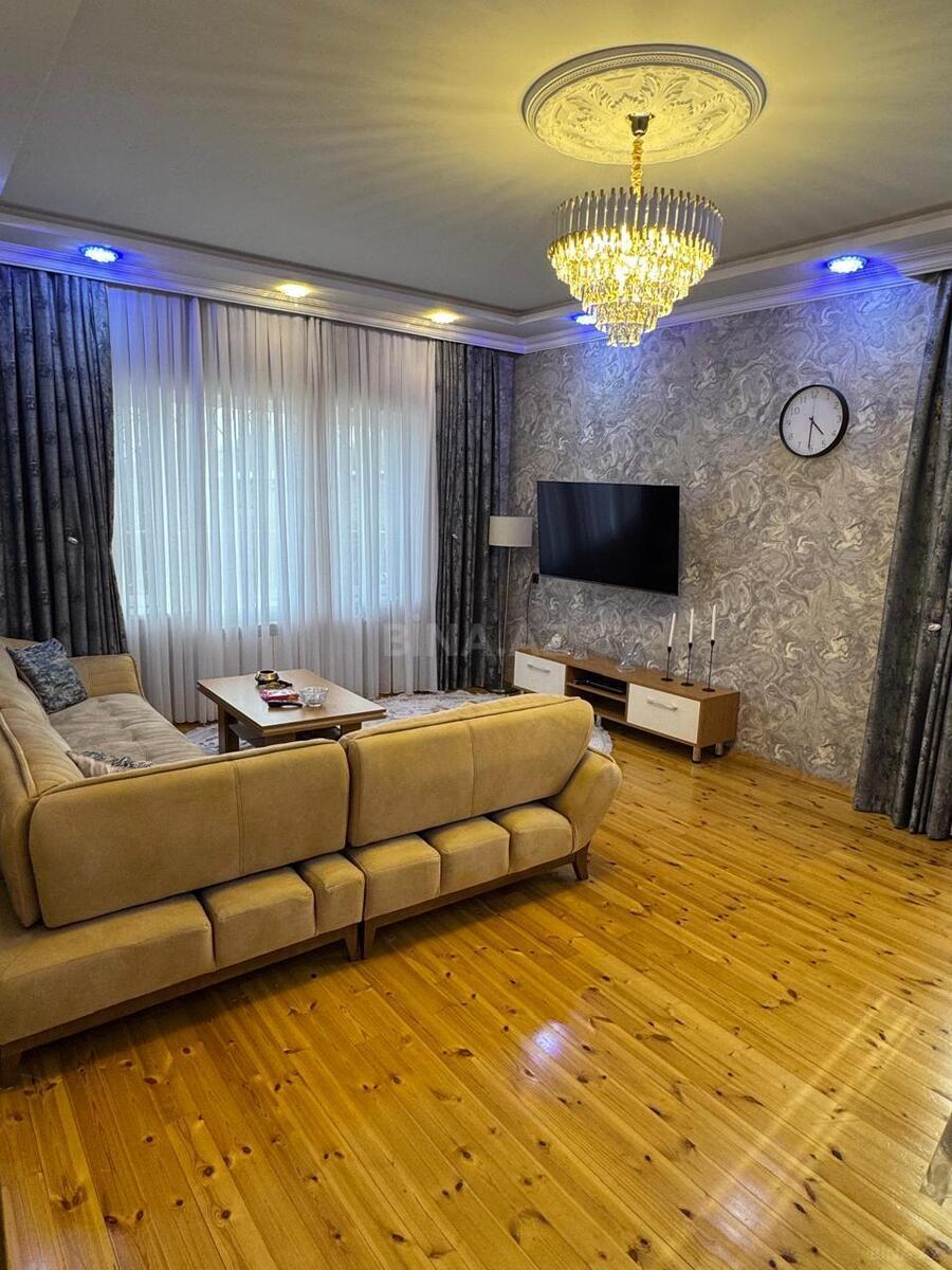 Satılır 4 otaqlı həyət evi 180 m² — Bakı, Mərdəkan 4 otaq 180.00 m²