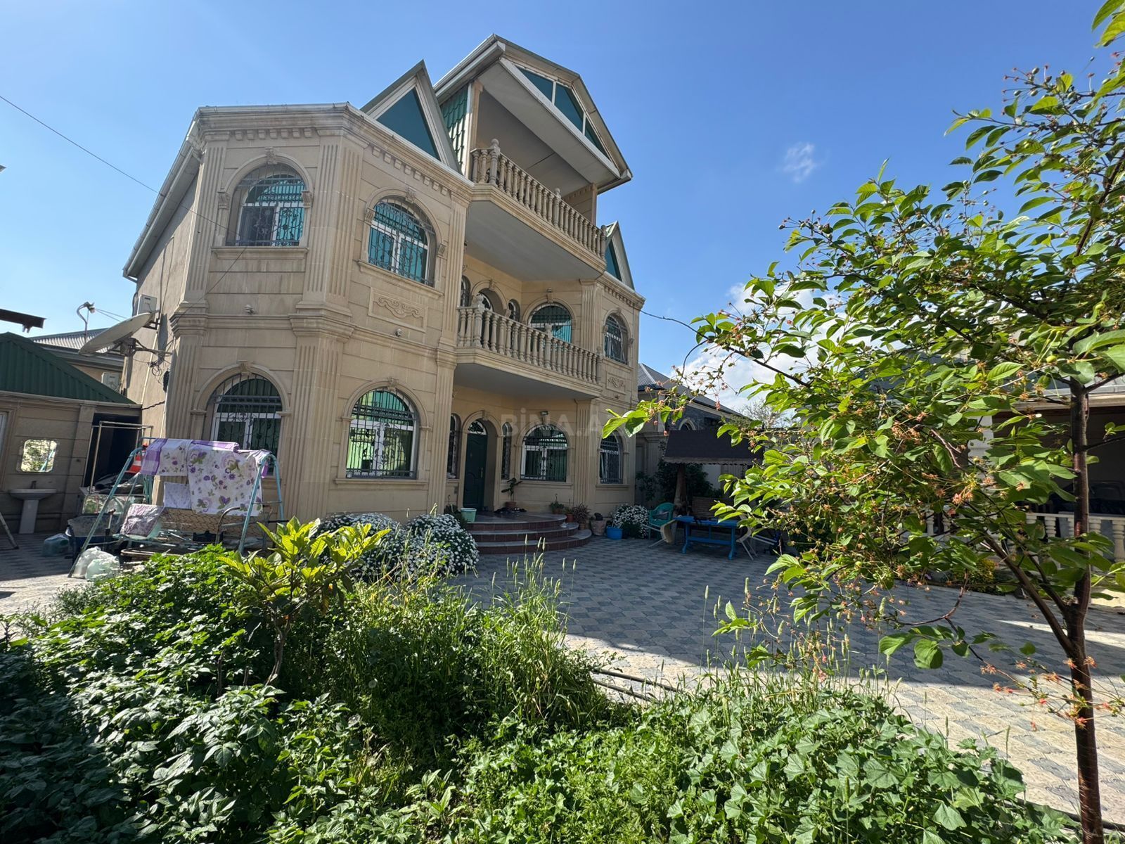 Satılır 7 otaqlı həyət evi 330 m² — Bakı, Sabunçu 7 otaq 330.00 m²