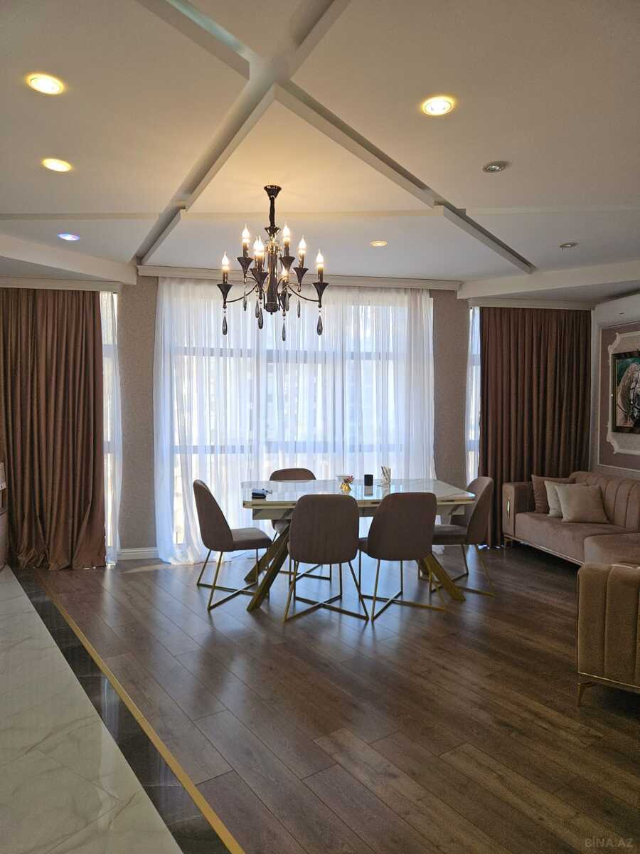 Kirayə verilir 4 otaqlı mənzil 110 m² — Bakı, Nərimanov 4 otaq 110.00 m²