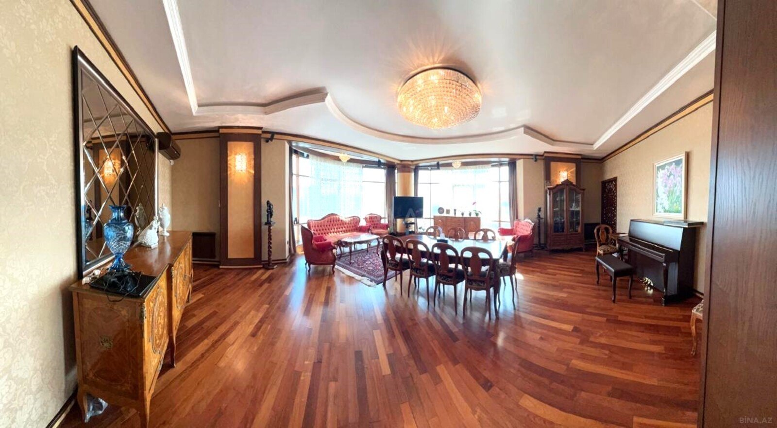 Satılır 4 otaqlı mənzil 220 m² — Bakı 4 otaq 220.00 m²