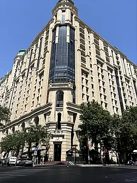 Kirayə verilir 3 otaqlı mənzil 110 m² — Bakı, Nizami 3 otaq 110.00 m²