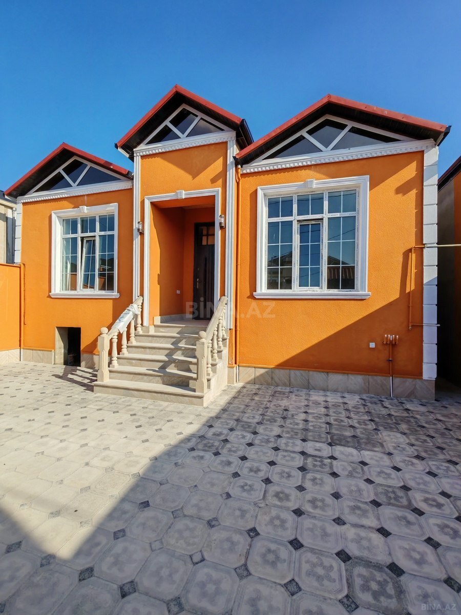 Satılır 4 otaqlı həyət evi 120 m² — Bakı 4 otaq 120.00 m²