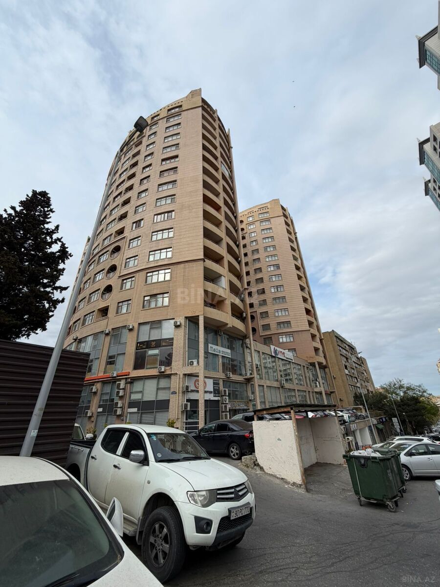 Satılır 3 otaqlı mənzil 125 m² — Bakı 3 otaq 125.00 m²