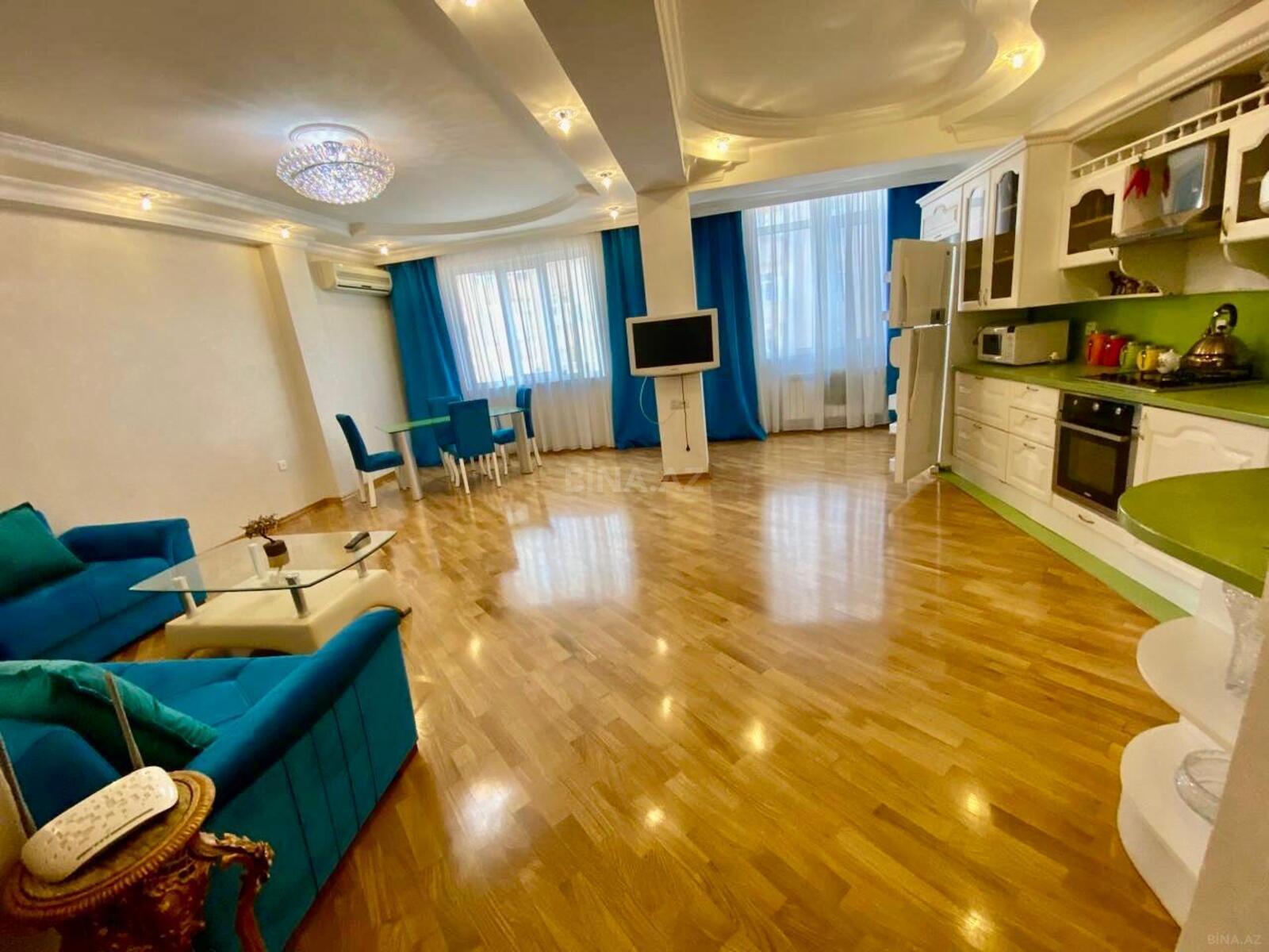 Kirayə verilir 2 otaqlı mənzil 90 m² — Bakı 2 otaq 90.00 m²