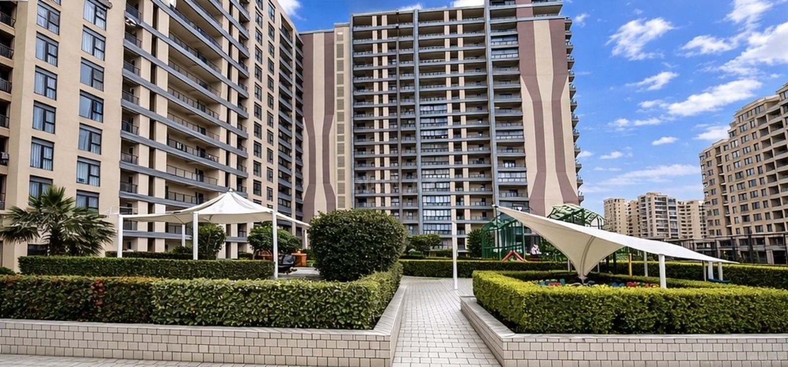 Satılır 3 otaqlı mənzil 186 m² — Bakı 3 otaq 186.00 m²