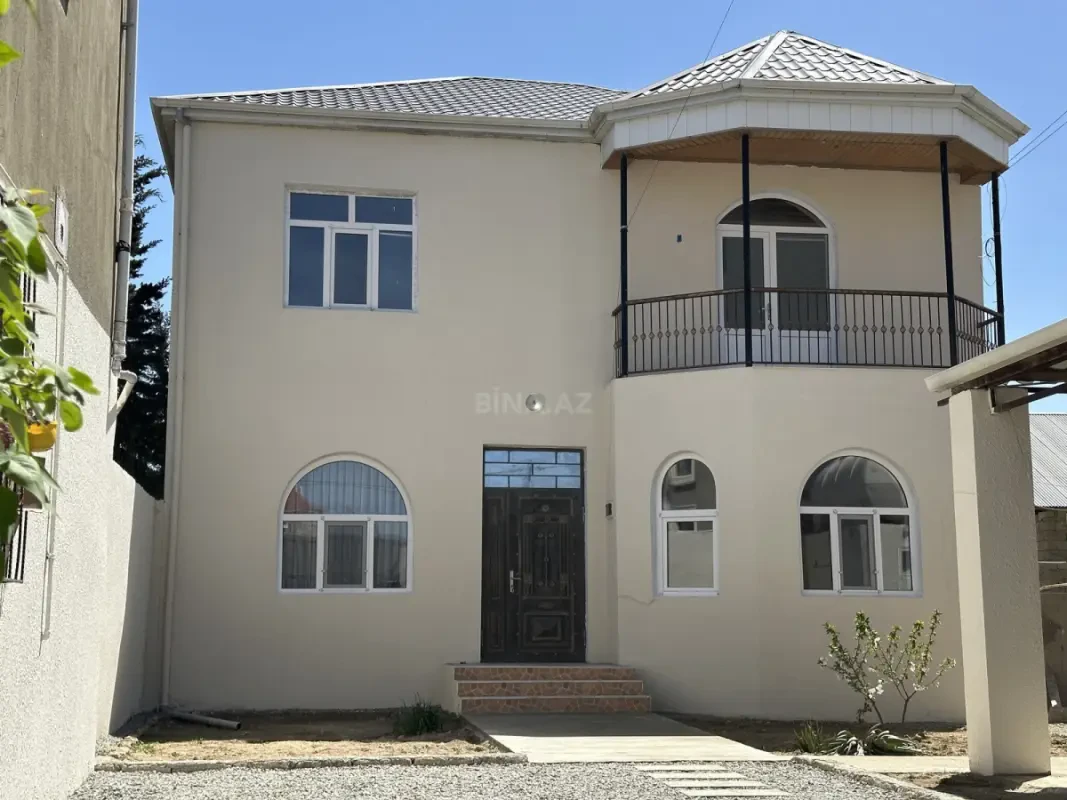 Kirayə verilir 5 otaqlı həyət evi 200 m²